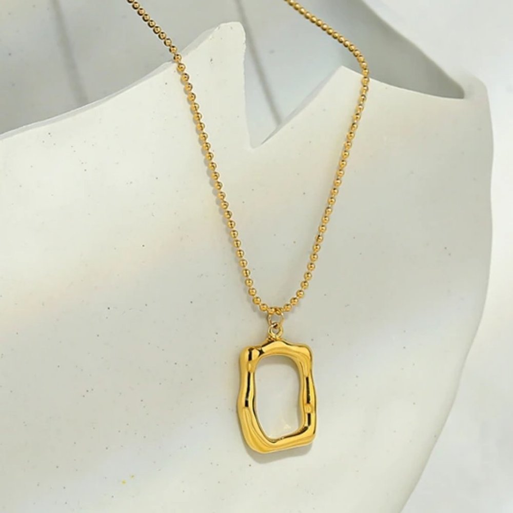 New 18K Gold Plated Irregular Geometric Pendant Necklace